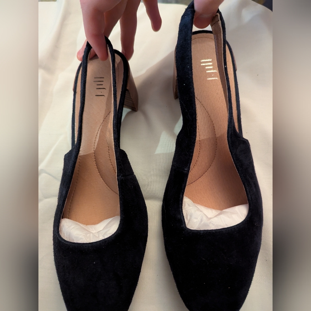 Elegant Navy Suede J. Jill Slingbacks